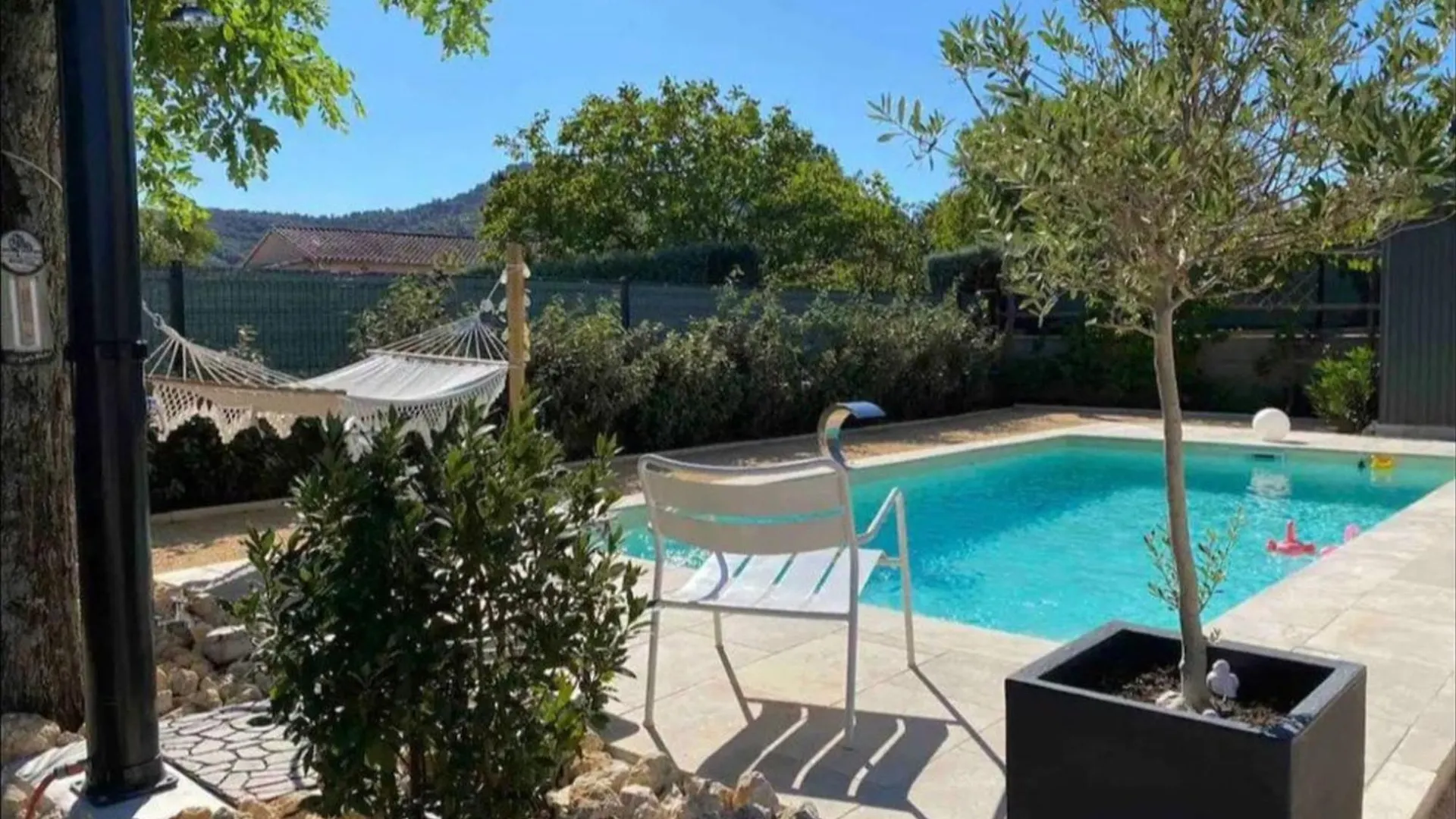 Modern Villa Sampzon Holiday home